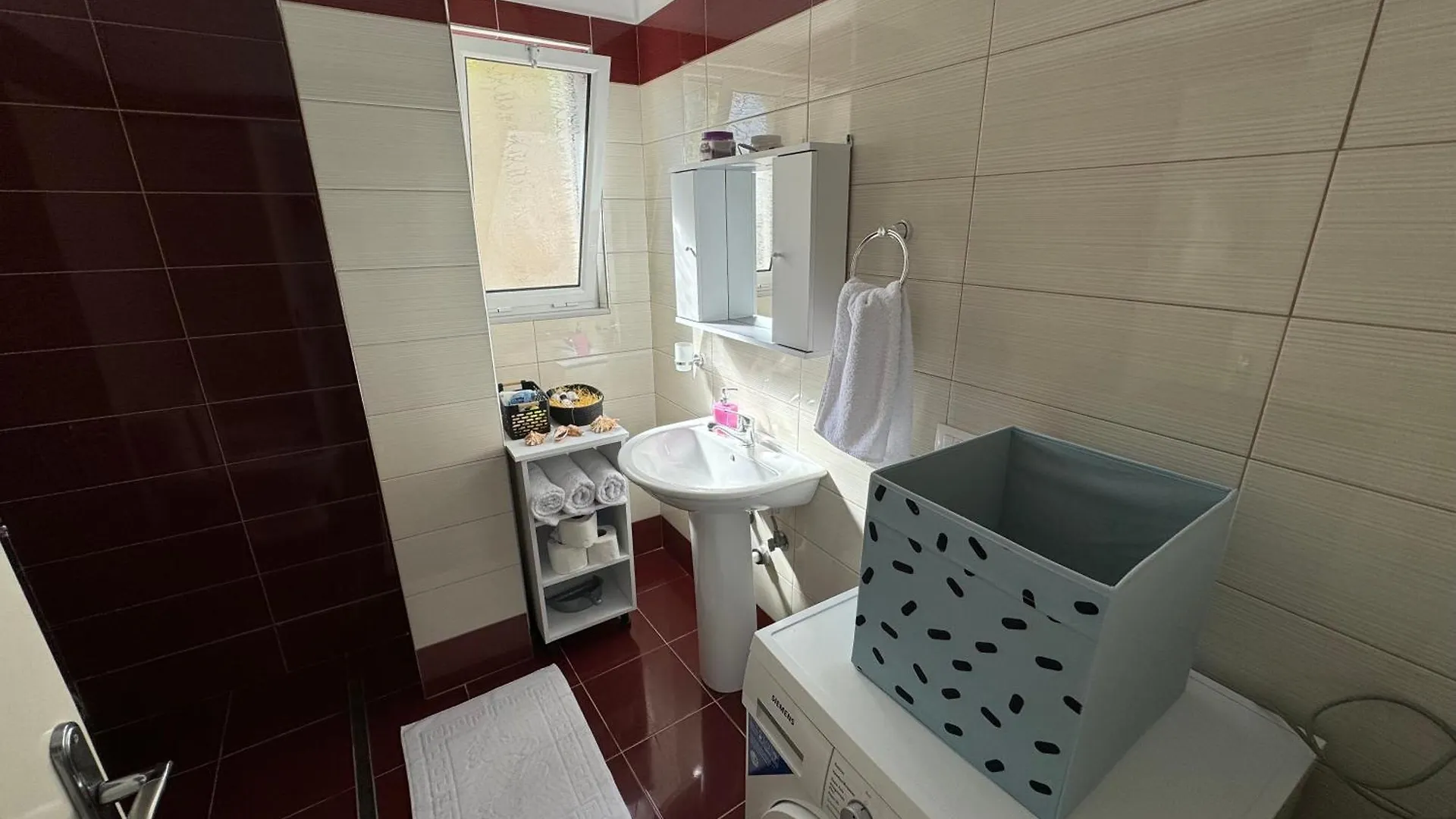 Light Apartment Sarande