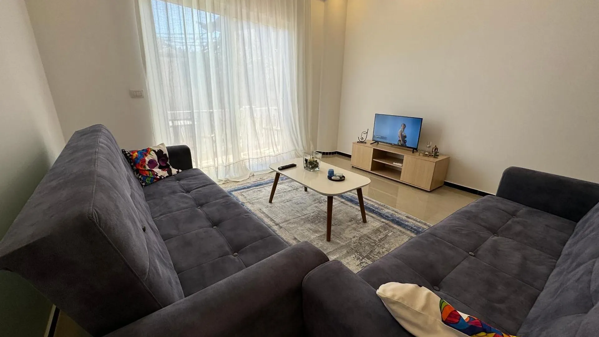 Light Apartment Sarande